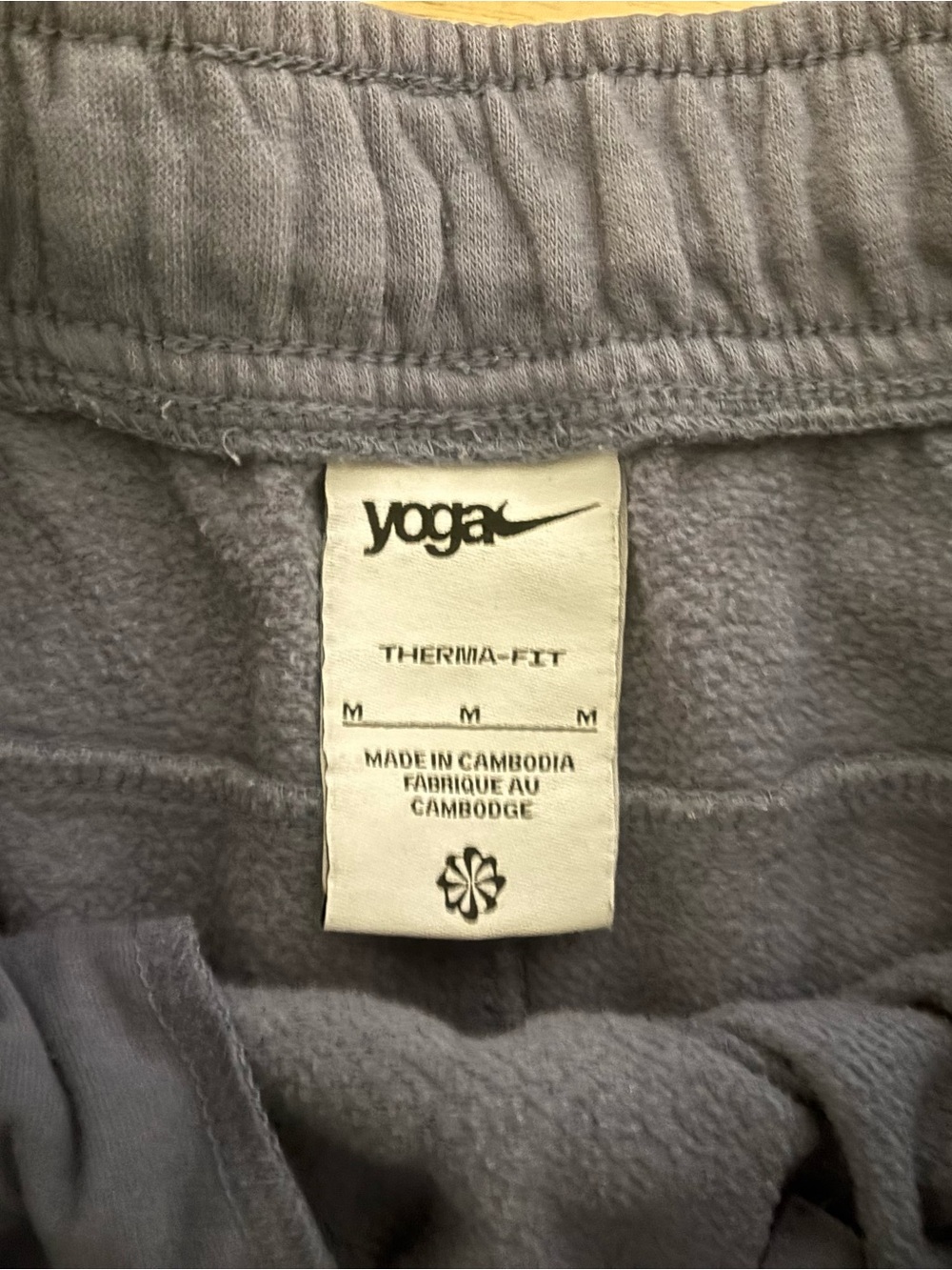 Nike Yoga Therma-Fit Sweatpants in Blue-grey